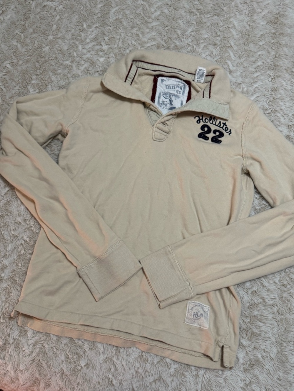 Vintage men’s Hollister Co. cream long sleeve sweatshirt